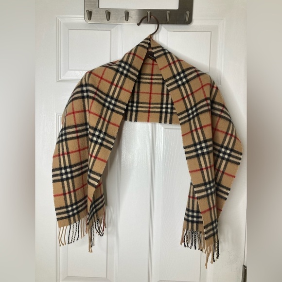 Burberry pure lambswool plaid scarf - Picture 1 of 10